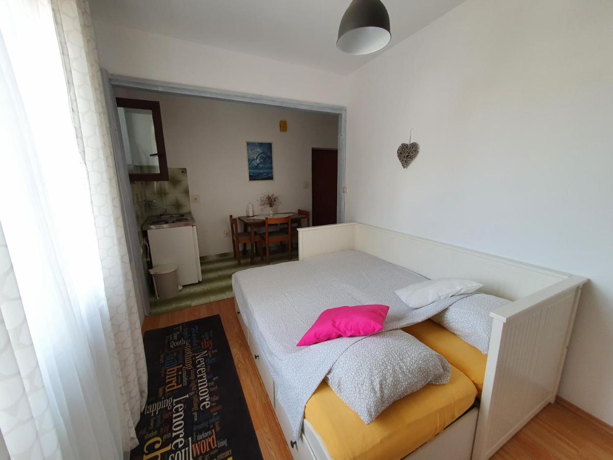 Aenona Sunny Apartment Vrsi Εξωτερικό φωτογραφία