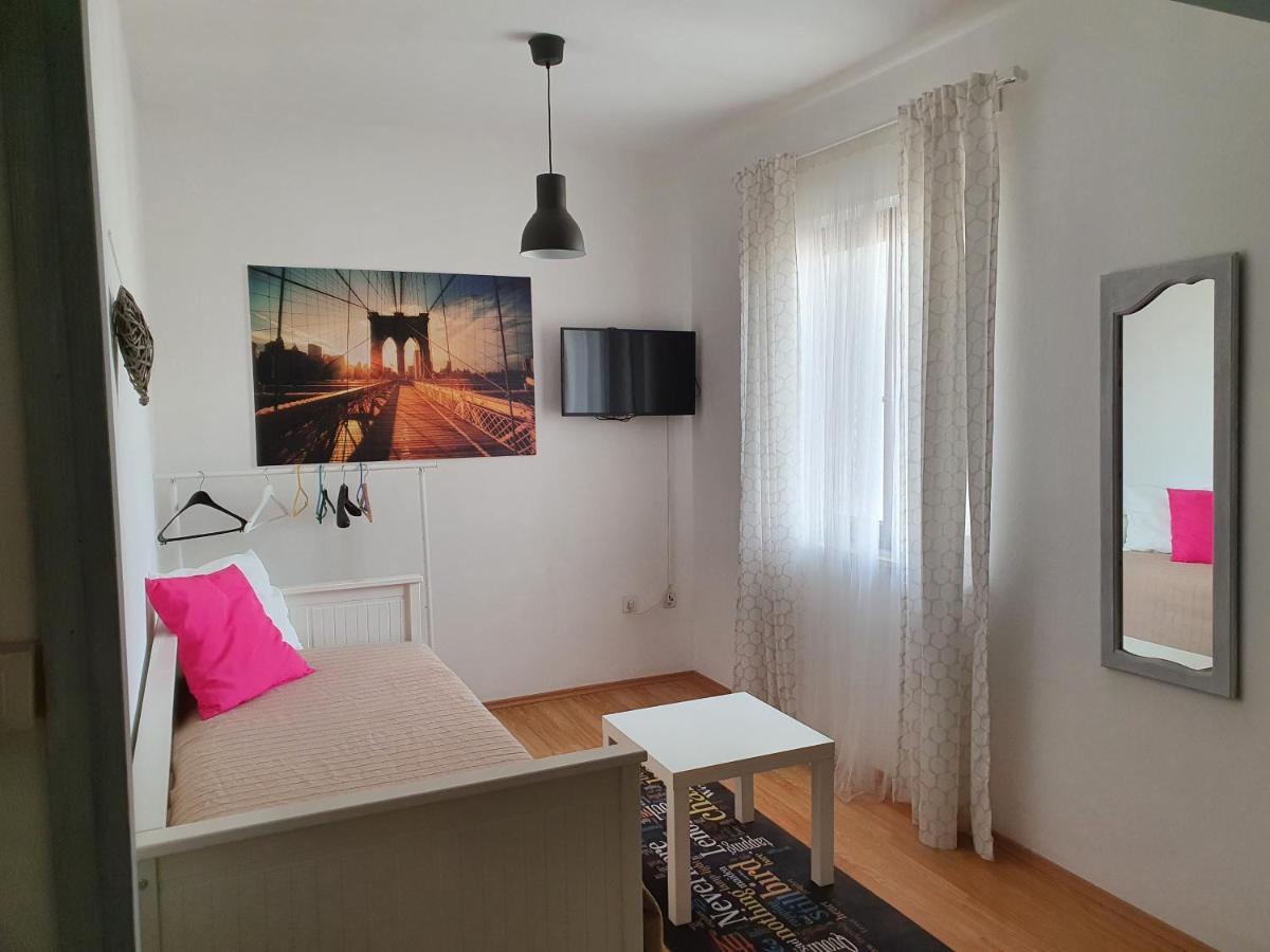 Aenona Sunny Apartment Vrsi Εξωτερικό φωτογραφία